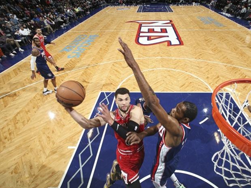 次展现出超 次展现出超